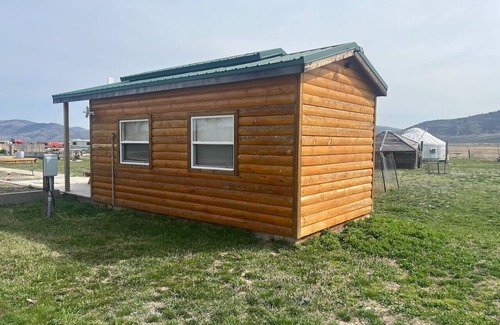 Hot Springs Cabina | The "Little Bitterroot" @ Hot Springs Campground