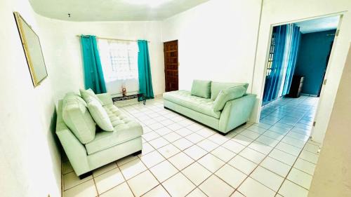 Jayuya Casa | The Little Blue House