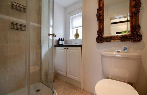 Seaford Casa | The Little Cottage By Air Premier