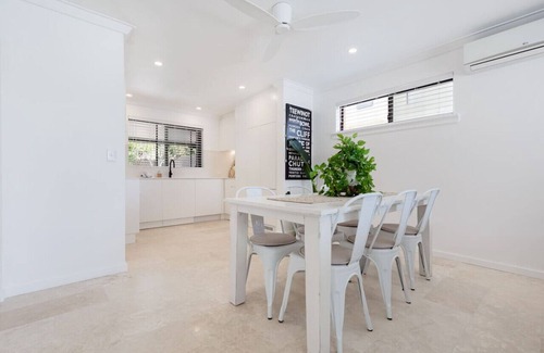 Scarborough Apartamento | The Little Peaceful Retreat! 600m to Scarb Beach!