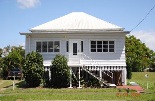 South Murwillumbah Casa | The Little River Cottage - Riverfront Retreat