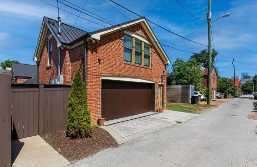 Germantown Apartamento | The Livery on 5th, Unit B