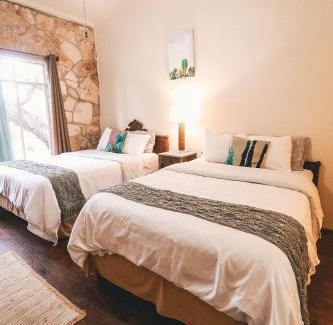 Wimberley Hotel | The Lodge at Cypress Falls