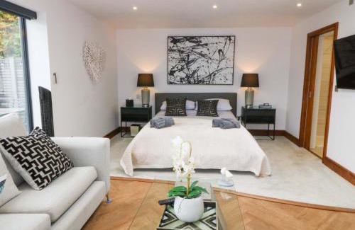 Llangefni Casa | The Lodge at Dafarn Newydd