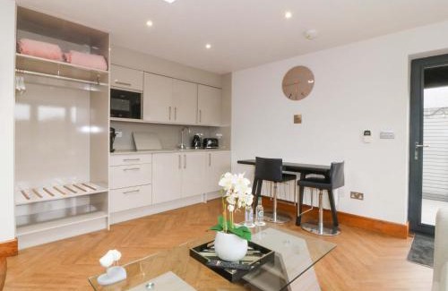 Llangefni Casa | The Lodge at Dafarn Newydd