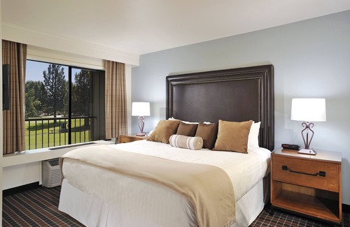 Redmond Complejo | The Lodge at Eagle Crest Resort