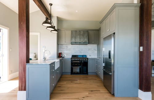 Oneroa Casa | The Lodge at Mudbrick