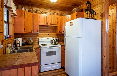 White Bluff Cabina | The Lodge at Oak Haven Farms - Fuera de Nashville