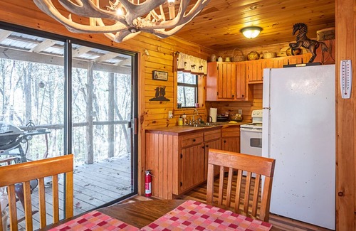 White Bluff Cabina | The Lodge at Oak Haven Farms - Fuera de Nashville