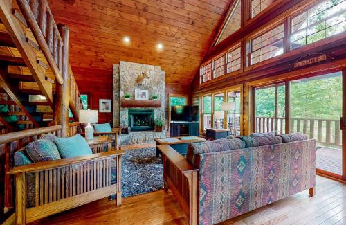 Wears Valley Casa | The Lodge at Wears Valley