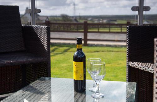 Rhosybol Casa | The Lodge