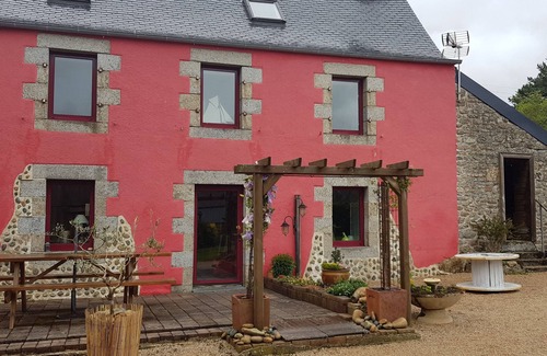 Plouneour-Menez Casa | la morada de mengleuz