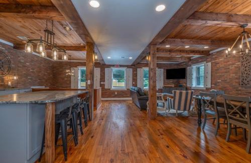 Lynn Apartamento | The Loft on Trade Street