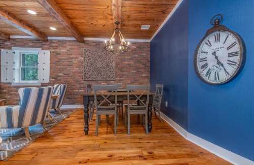 Lynn Apartamento | The Loft on Trade Street