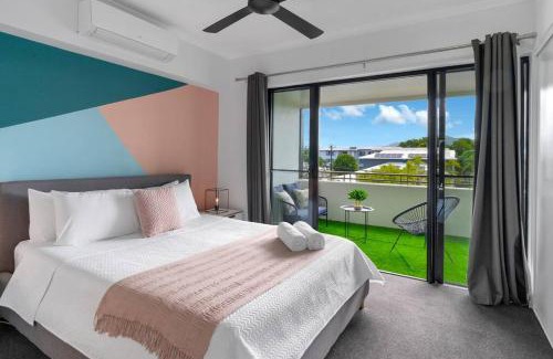 Parramatta Park Apartamento | The Loft - Trendy Coastal Charm with Pool