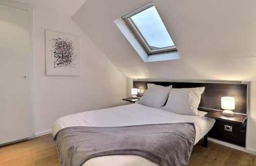 Old Town Apartamento | The Loft Under the Roofs - Near the Train Station