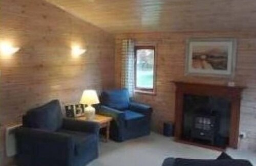 West Barkwith Otro | The Log Cabin Glebe Farm
