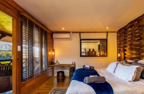 Stellenbosch Cabina | The Log Cabin Lodge