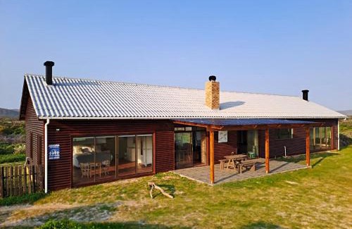 Pearly Beach Casa | The Log House