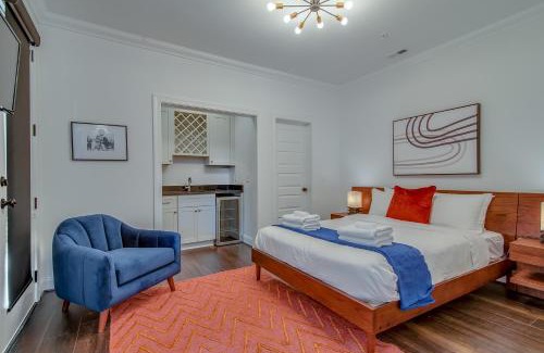Hillsboro West End Casa | The London on Acklen by Stay Local Nashville