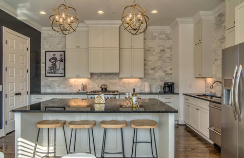 Hillsboro West End Casa | The London on Acklen