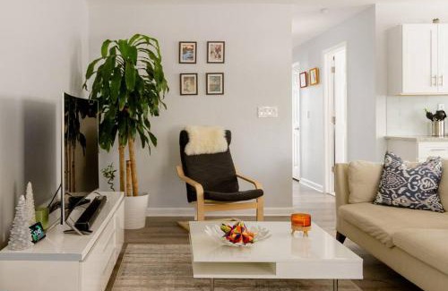 Wanskuck Apartamento | The Longmont Luxury Condo in the heart of providence