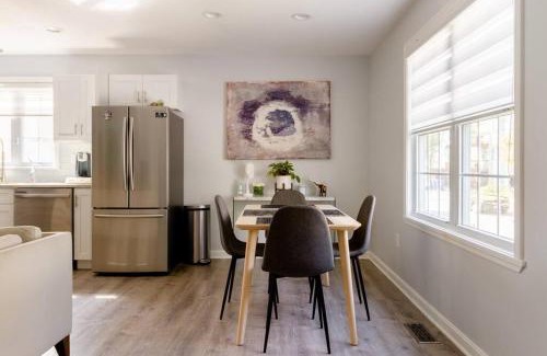 Wanskuck Apartamento | The Longmont Luxury Condo in the heart of providence
