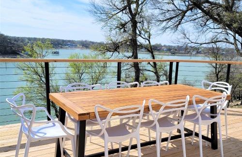 Lake Bridgeport Casa | The Lookout At Lakewood, By M Host