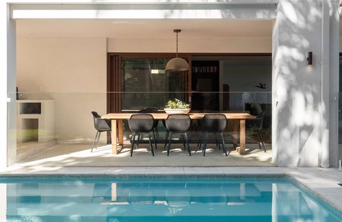 Whale Beach Casa | THE LOOKOUT by Palm Beach Holiday Rentals