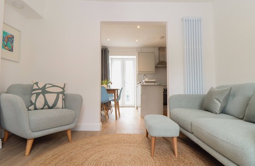 Chysauster Cabaña | THE LOOKOUT, pet friendly, country holiday cottage in Penzance