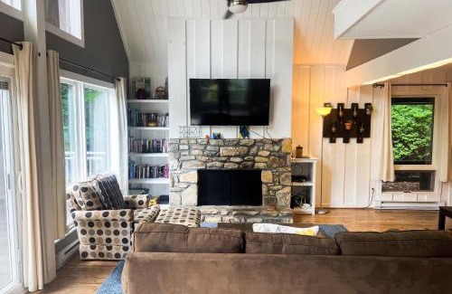 Newland Casa | The Loop Chalet