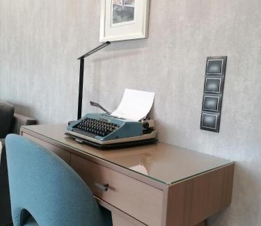 Palaio Faliro Apartamento | The Lop Athens Holidays Luxury Suites