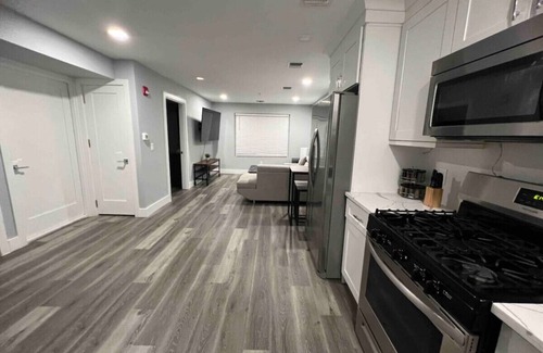 Paterson Apartamento | The Lovely Suite: 1BR close to NYC