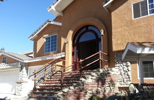 Palmdale Casa | The Lucky Villa - Cozy Retreat