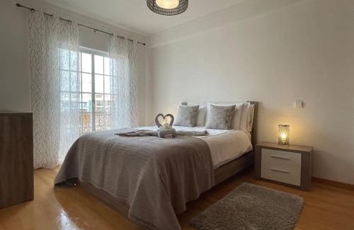 Montenegro Apartamento | The Luna Apartment Faro - 2 Bedroom Private Apartment
