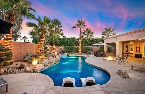 Las Brisas North Casa | The Luxe House With Resort Style Pool