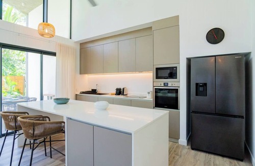 Pointe aux Canonniers Apartamento | The Luxe Retreat - Chic & Comfy