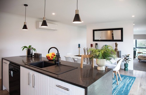 Carterton Casa | The Mackinnon