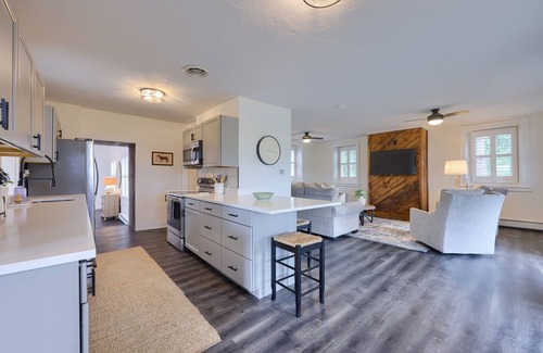 Uniontown Casa | The Manor at Open Range Stables