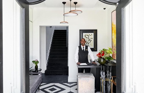Victoria and Alfred Waterfront Hotel | The Manor House at the Queen Victoria Hotel by NEWMARK