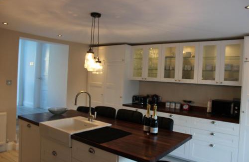 Fenwick Casa | The Manor House