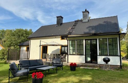 Vreta Kloster Casa | The Manor Wing, Lake View & Outdoor Spa