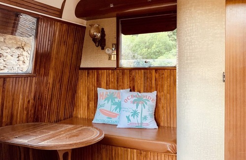 Lacaze Casa | The Maquis Caravans 🌲🦌🌳