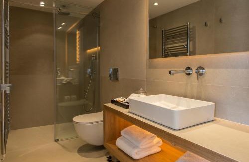 Kavouri Villa | The Margi Villa