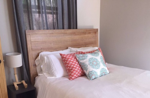 Weaverville Cabina | The Marigold(ADA) - 2BR/1BA - No pet fees