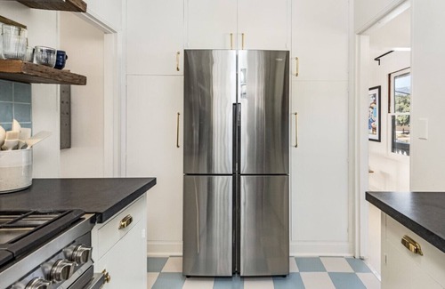 West Beach Apartamento | The Marlowe Seaside Inn - Vintage Luxury at the Beach