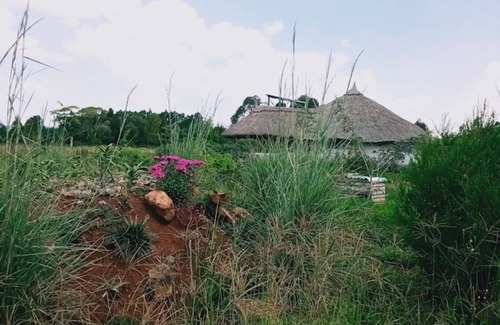 Nanyuki Cabaña | The Marmanet Cob Cottages