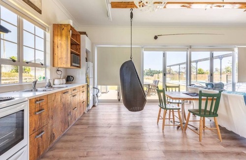 Te Horo Apartamento | The Mars Barn, Sauna, Stars & Serenity