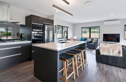Motuoapa Cabaña | La maravilla de Motuaopa - Modern Holiday Home