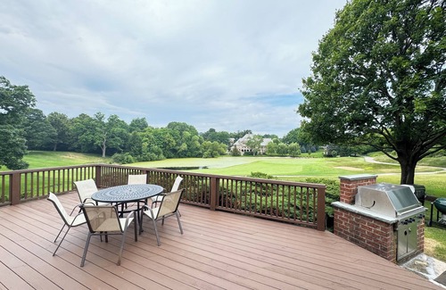 Woodstock Casa | The Matador - Home on Bull Valley Golf Course